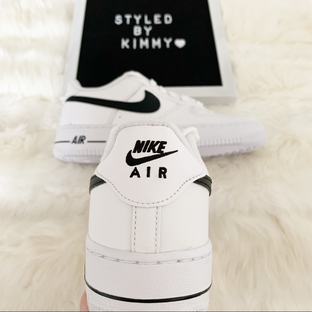 πΈ NIKE AIR FORCE 1 Sneakers Shoes AF1 White Black - Picture 11 of 12